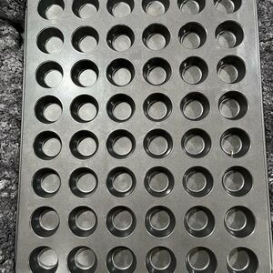 Crofton Non-Stick 48 Mini Muffin Pan